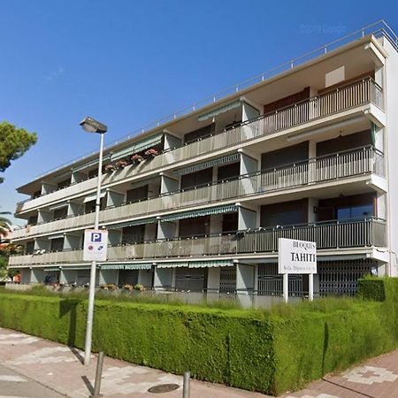 Beach Paradise Cambrils Exterior photo